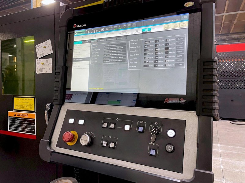 Amada LCG-3015 AJ 9KW Fiber