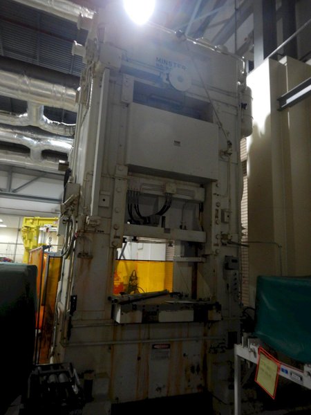 800 TON  MINSTER MODEL #90-800 KNUCKLE JOINT PRESS : STOCK #77652