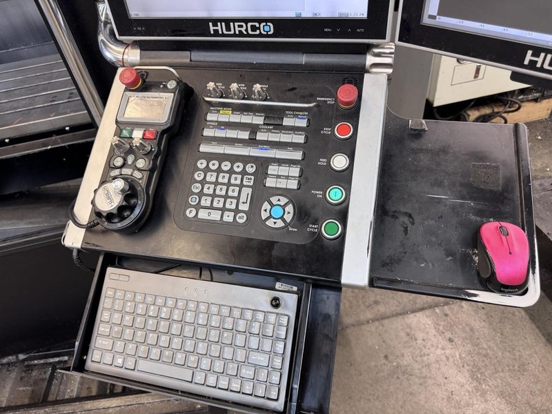 Hurco VMX-42Di CNC VMC, 2019 – WinMax Software, Chiller, Low Hours, Under Power Ready for Inspection