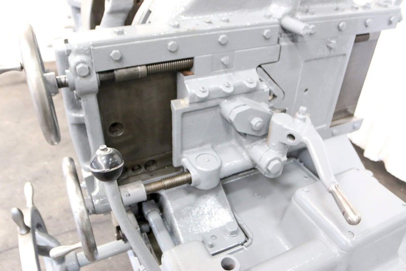 8-5/8&#039; LANDIS &#039;RECEDING DIE HEAD&#039; PIPE THREADER: STOCK #69604