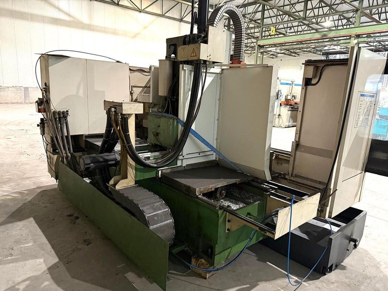 Mazak VTC-41 L X: 1660 - Y: 410 - Z: 510 mm CNC