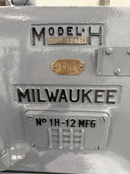 KEARNEY &amp; TRECKER / MILWAUKEE MODEL H HORIZONTAL PRODUCTION MILL. STOCK # 0683924.