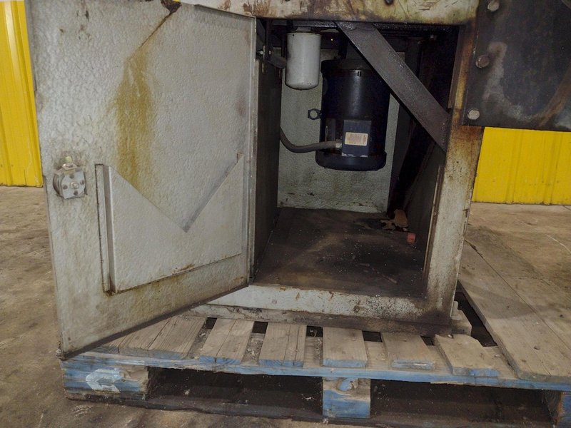 4" TO 24" VICTAULIC MODEL #VE-424-MC HYDRAULIC GROOVER MACHINE: STOCK #22645