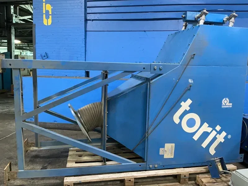 DONALDSON TORIT 7.5 HP &amp; 3 HP DUST COLLECTOR WITH AIR FILTRATION UNIT  -  DFT 2-8 / AT3000