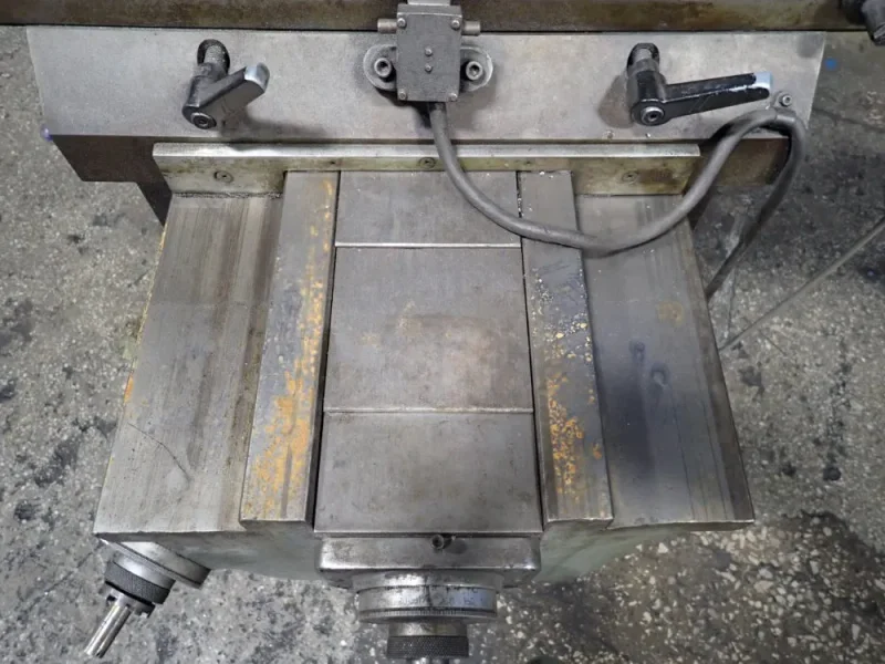 COMET 10" X 50" VERTICAL MILL
