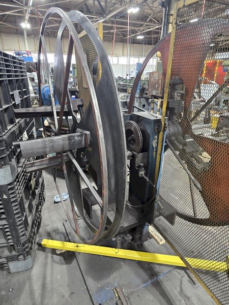 1,100 LB X 14" W GSW PULL OFF DOUBLE END COIL REEL UNCOILER: YOBRO #24860