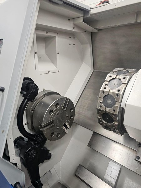Used 2006 Doosan Puma 300MC CNC Lathe For Sale