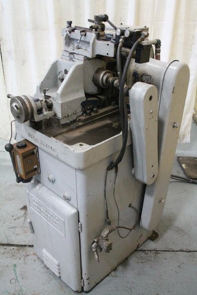 1.5&quot; ROYAL MASTER MODEL #TG12X4 CENTERLESS GRINDER: STOCK #65230