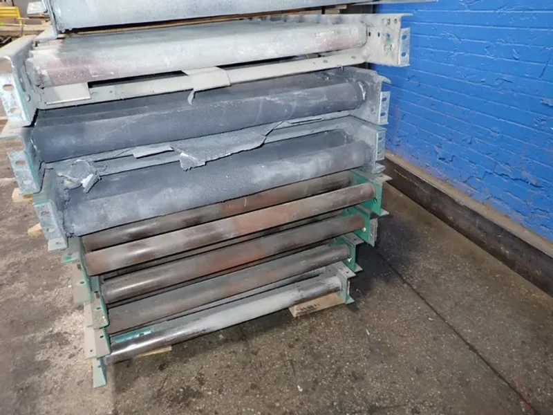 AUTOMATED CONVEYOR SYSTEMS 31" x 120" ROLLER CONVEYOR