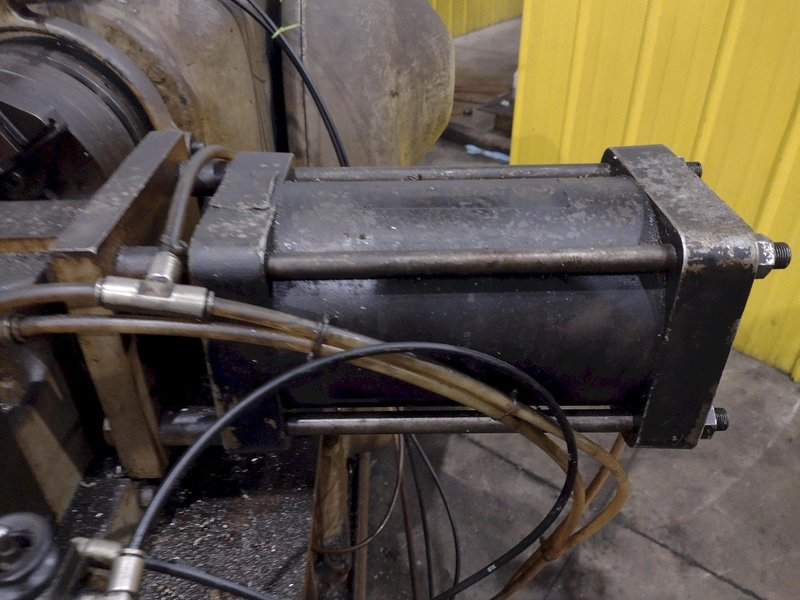 2 SPINDLE x 1.25" LANDIS THREADER / THREADING MACHINE: YOBRO #24699