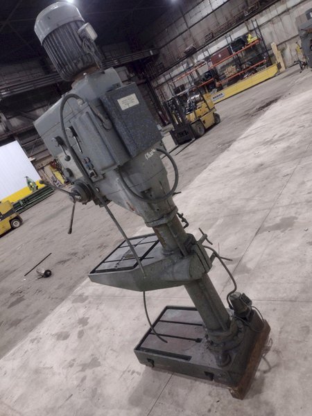 30" SUMMIT MODEL #59R GEARED HEAD DRILL PRESS WITH POWER FEED: STOCK #20753