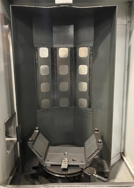 Haas EC-400-PP HMC, 2012 – 6 Station Pallet Pool, 70 Tool ATC, Renishaw Probe