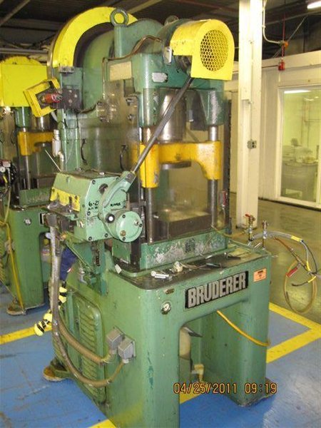 30 TON BRUDERER #BSTA-30 HIGH SPEED PRESS