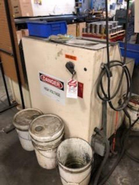 EVERITE MACHINE PRODUCTS ELECTOR CHEMICAL CUTTER TUBE CUT-OFF MACHINE MODEL CIC218 STOCK# 2130