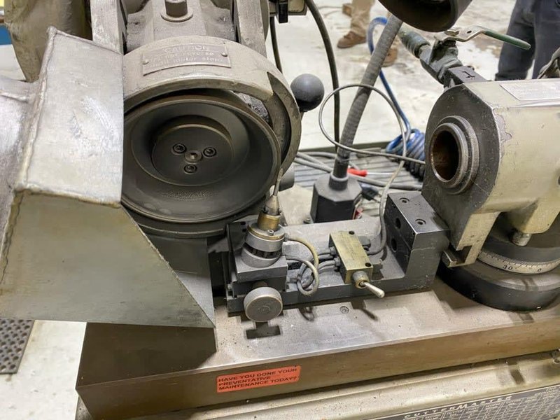 CUTTERMASTER MODEL HDT-30 END MILL SHARPENER w/ CARBIDE WHEEL. STOCK #0310423.