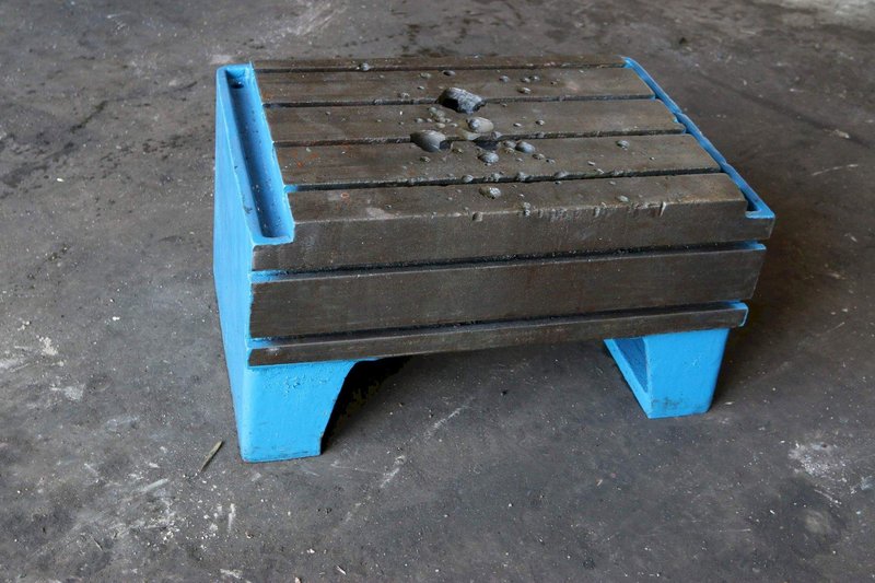 34&#039; X 25&#039; X 20&#039; T SLOTTED  BOX DRILL TABLE: STOCK #69786