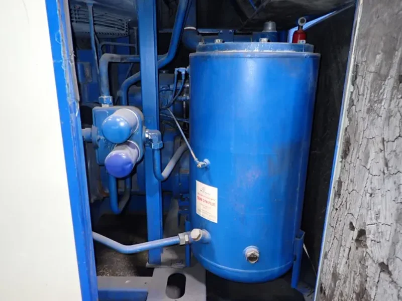 QUINCY COMPRESSOR 200 HP AIR COMPRESSOR  -  QGV-200
