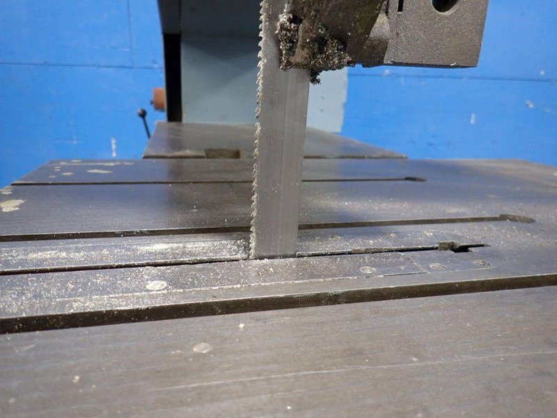DAKE JOHNSON 40" VERTICAL BAND SAW  -  VH-40