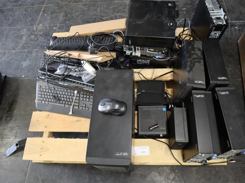 Pallet of Computer Towers, Keyboards, Mice and More- Auction Item