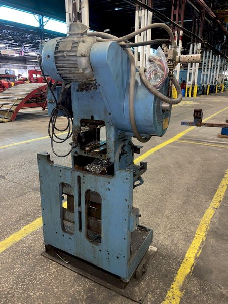 18 TON TISHKEN MODEL #COT6A4 6-WAY ADJUSTABLE CUTOFF PRESS: STOCK #15341