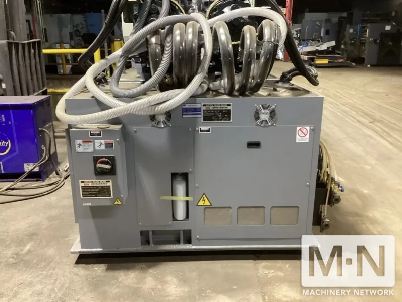 224 TON 6.5 OZ/ 6.5 OZ NISSEI DCX200III-25A 2-COLOR INJECTION MOLDING MACHINE MFG 2023.