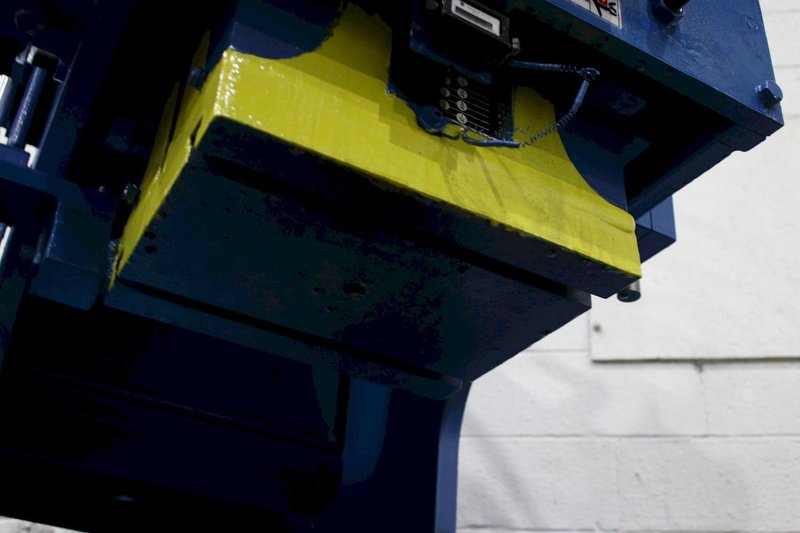 25 TON HYDRA TOOL HYDRAULIC (HTC) GAP BED PRESS: STOCK #75894