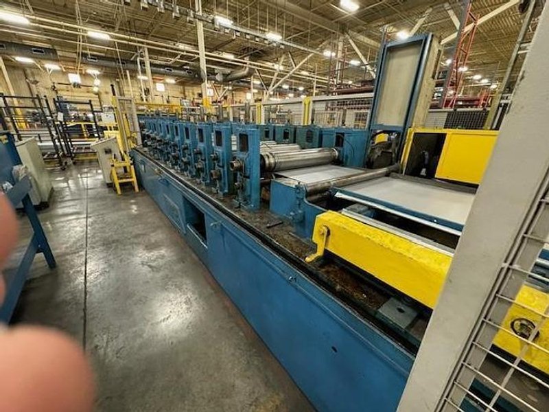 10-STAND X 3&quot; X 39&quot; B&amp;K ROLLFORMER. STOCK # 0900224.