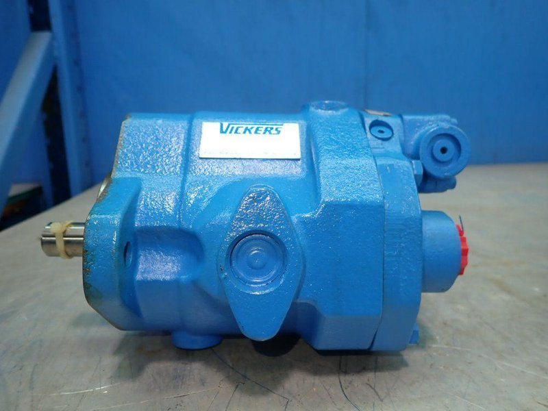 VICKERS HYDRAULIC PUMP  -  PVQ13-A2R-SE1S-20-C14-12