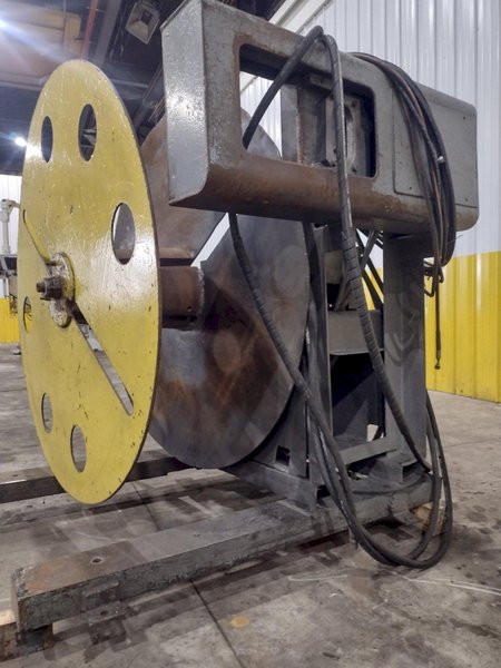 LOOPCO POWERED COIL SCRAP WINDER WITH TRAVERSE: STOCK #22966