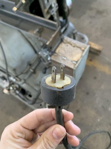 12 TON TISHKEN CUT OFF PRESS. STOCK  # 0257624