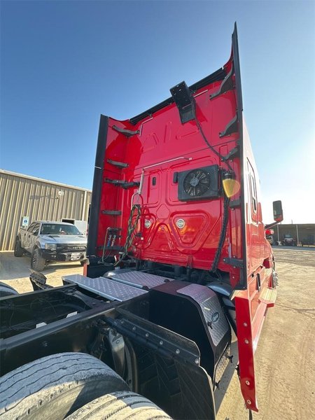 2019 FREIGHTLINER CASCADIA 126 3AKJHHDR1KSKH5519