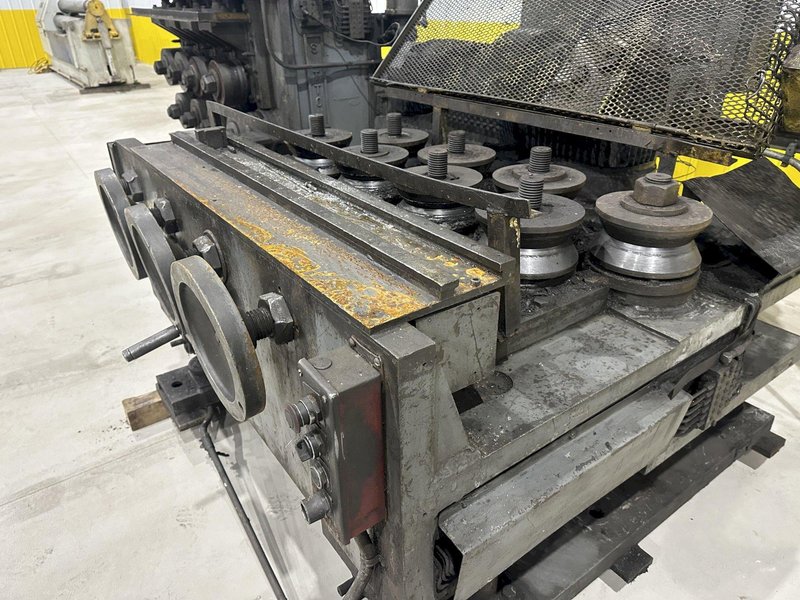 2&quot; X 8 STAND SUTTON 2-PLANE HEX, ROUND, SQUARE, FLAT &amp; SHAPE STRAIGHTENER #20003