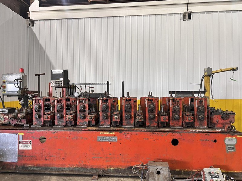 8 STAND X 2.5&quot; X 12&quot; ROLLSPACE DAHLSTROM MODEL 500-10-OB ROLLFORMER: STOCK #22629