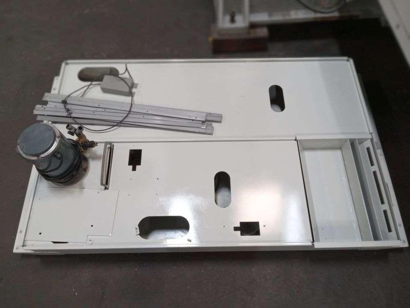 Haas VF-7D/40 CNC Vertical Machining Center – Mill