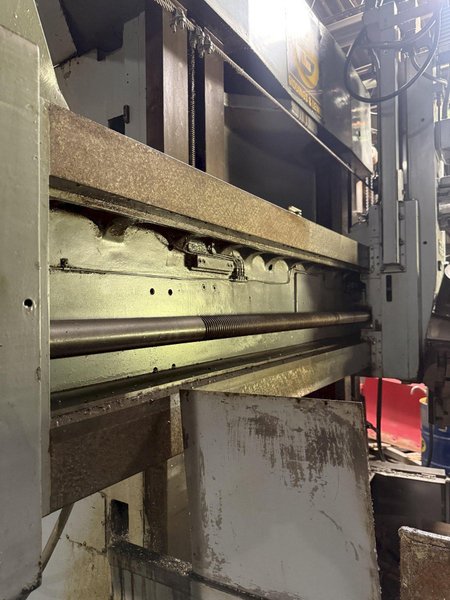 GIDDINGS &amp; LEWIS VERTICAL TURRET LATHE. STOCK # 0546626