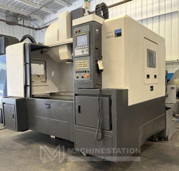 Hwacheon Sirius 550 CNC Vertical Machining Center – Mill