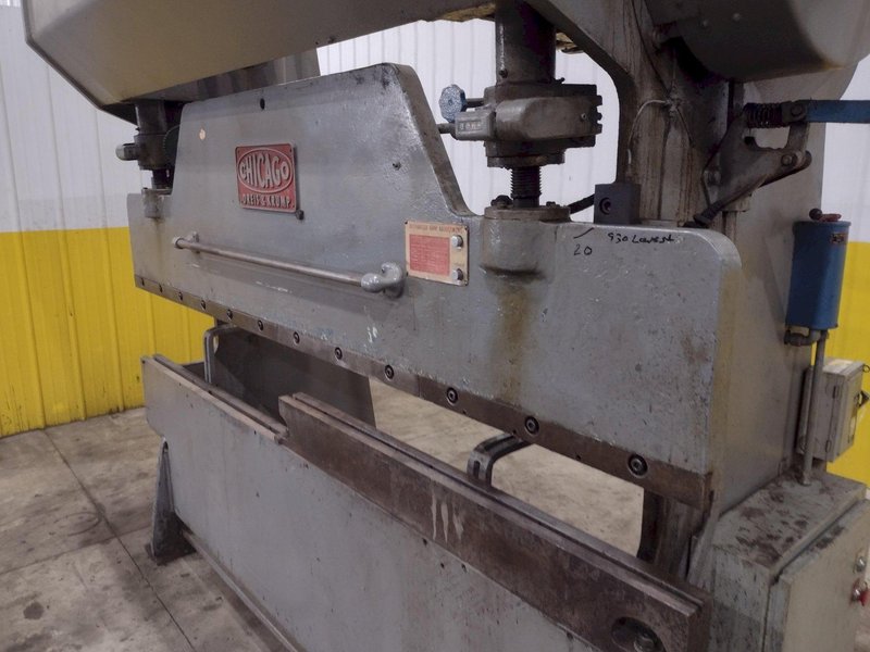 55 TON X 8' CHICAGO D&amp;K MODEL #68-B MECHANICAL PRESS BRAKE: STOCK #23632