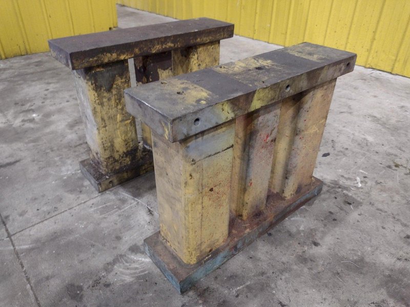 29.5&quot; X 8&quot; X 24&quot; HIGH STEEL MACHINED PARALLEL BLOCKS, SET OF 2: STOCK #23742