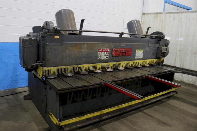 10' X 1/4' CINCINNATI POWER SQUARING SHEAR: STOCK #72173