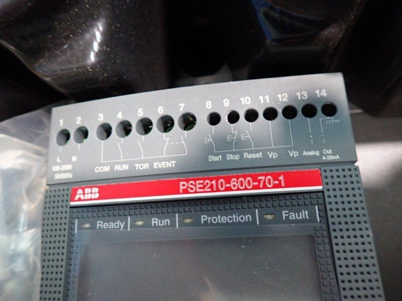 ABB 210 A SOFTSTARTER  -  PSE210-600-70-1