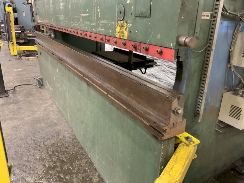 120 TON X 12' ATLANTIC MODEL HDE120-12 HYDRAULIC PRESS BRAKE: STOCK #80880