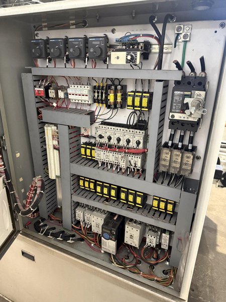 9" X 192" RANSOHOFF LEANVEYOR FOUR STAGE (WASH/RINSE/RINSE/BLOW OFF) WASHER. STOCK # 1113425.