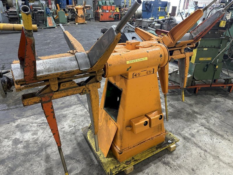 2500 LBS X 12&quot; COOPER WEYMOUTH DOUBLE END PULL-OFF COIL REEL UNCOILER: STOCK #22617