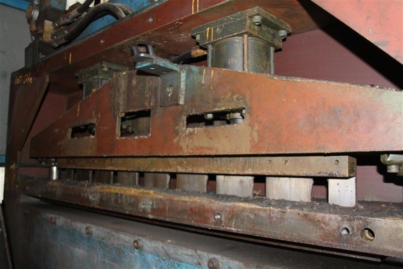 4' HYDRAULIC SHEAR: STOCK #59885