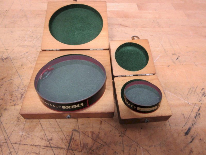 Federal Maxum Plus Digital Indicator, Teclock .030" Travel .0005" Dial Indicator, DoAll 2" &amp; 4" Optical Flats- Auction Item