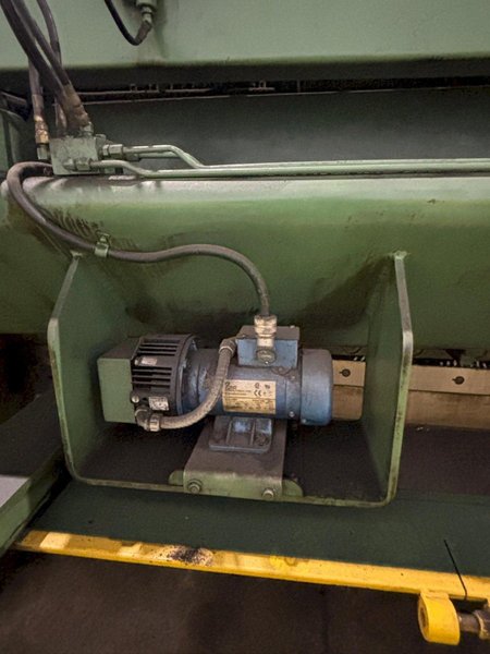 14&#039; X 3/8&quot; CINCINNATI 375 HS POWER SQUARING SHEAR WITH BACK GAUGE; FLOOR STANDING: YOBRO #24238