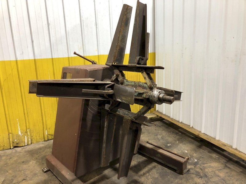 4000 LB 2 TON X 24" MECON  PULL OFF SINGLE END COIL REEL UNCOILER: STOCK 12053