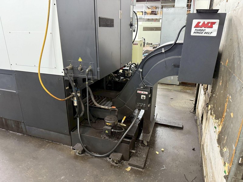 Used 2008 DOOSAN Puma V550 CNC Vertical Turret Lathe For Sale