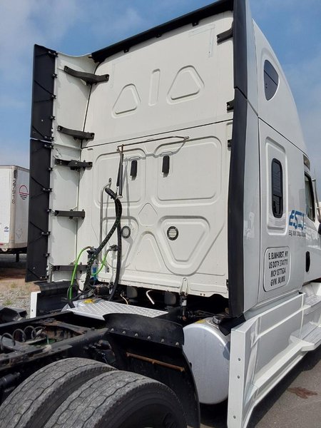 2021 Freightliner Cascadia 3AKJHHDR3MSMF6088