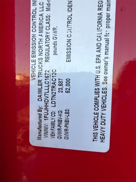 2020 Freightliner Cascadia LC1672